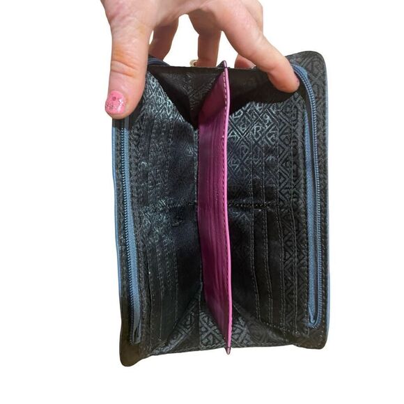 Relic Wallet - Picture 4 of 5